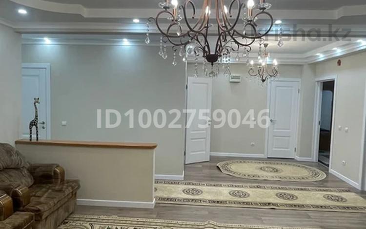 3-комнатная квартира · 130 м² · 5/9 этаж, Жеңіс — Жеңіс/Кенесары за 450 000 ₸ в Астане, Сарыарка р-н — фото 2