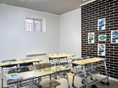 Свободное назначение, офисы, магазины и бутики, образование · 97 м² за 19.2 млн ₸ в Актобе, мкр. Алтын орда