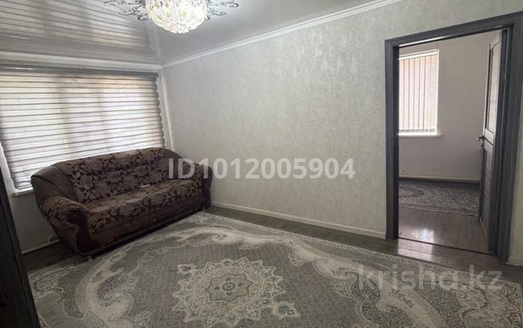2-бөлмелі пәтер · 50 м² · 1/2 қабат, Ерубаева 205 1 — Жаугашты базары артында, бағасы: 11 млн ₸ в Туркестане — фото 2