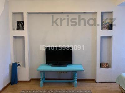 3-бөлмелі пәтер · 80 м² · 3/5 қабат, Жангельдина, бағасы: 430 000 ₸ в Алматы, Медеуский р-н
