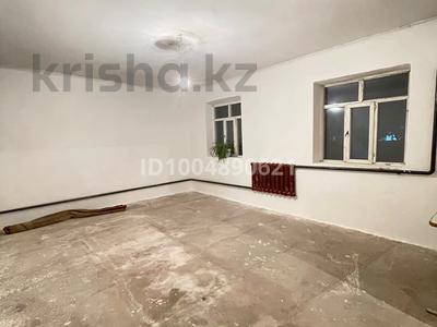 Отдельный дом · 2 комнаты · 80 м² · 6.7 сот., мкр Азат, Ақтолқын 31 за 14 млн 〒 в Шымкенте, Енбекшинский р-н