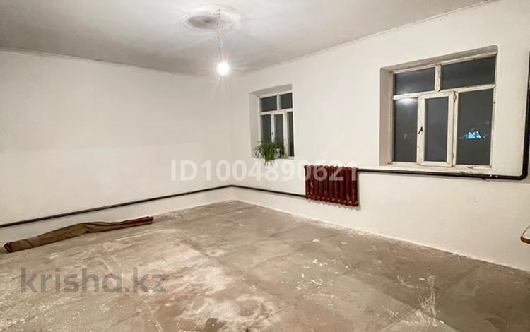 Отдельный дом · 2 комнаты · 80 м² · 6.7 сот., мкр Азат, Ақтолқын 31 за 14 млн 〒 в Шымкенте, Енбекшинский р-н — фото 7