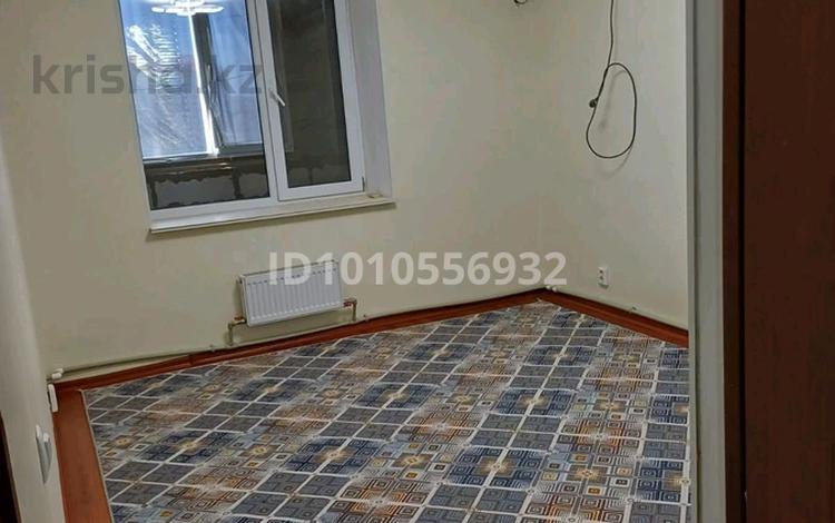 1-комнатная квартира · 40 м² · 3/9 этаж, мкр Нурсая, Таумуш Жумагалиев 14 за 120 000 ₸ в Атырау — фото 2