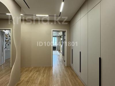 2-комнатная квартира · 95.6 м² · 6/9 этаж, мкр Омега, Есенжанова 3/2 за 54 млн 〒 в Уральске