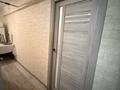 1-комнатная квартира · 30.3 м² · 4/5 этаж, Мухамеджанова 6 — 2 мкр за 8 млн ₸ в Балхаше — фото 4