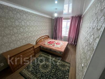 4-комнатная квартира · 100 м² · 2/3 этаж, Шугаева 48 за 300 000 〒 в Семее