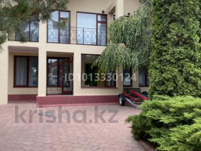 Дом · 4 комнаты · 260 м², Туристов 12 — Марина Клаб за 300 000 ₸ в Конаеве