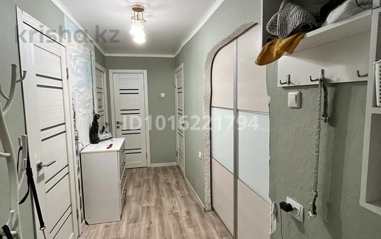 3-комнатная квартира · 56 м² · 5/5 этаж, Минина 42 — 2 Павлодар (район) за 150 000 ₸ — фото 4