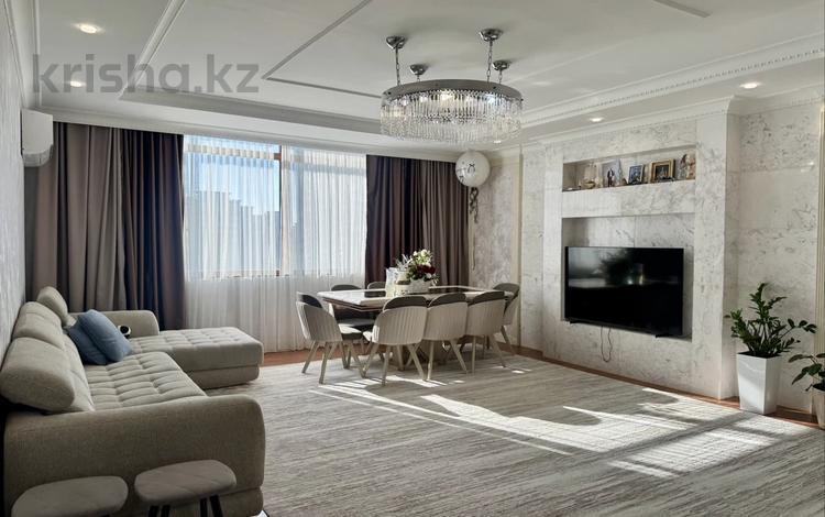 4-бөлмелі пәтер · 177 м² · 18/24 қабат, Кошкарбаева 8, бағасы: 140 млн ₸ в Астане, Сарайшык р-н — фото 2