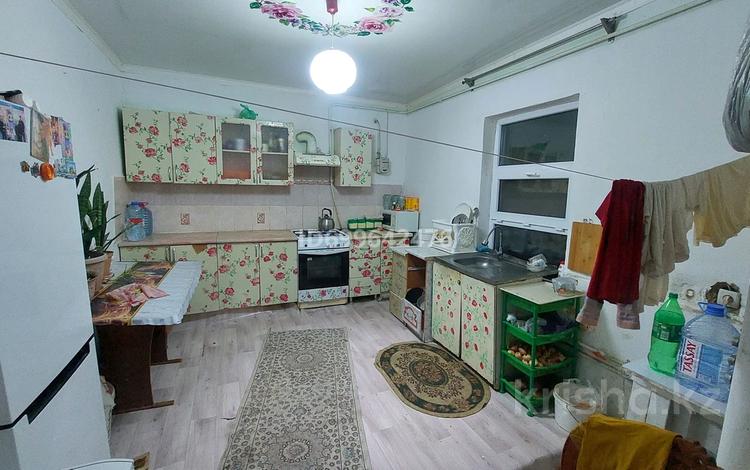 Жеке үй · 4 бөлме · 100 м² · 6 сот., Смагул Садуакасова 13 — Район Дэу,односторонный на против южный коше, бағасы: 22 млн 〒 в  — фото 14