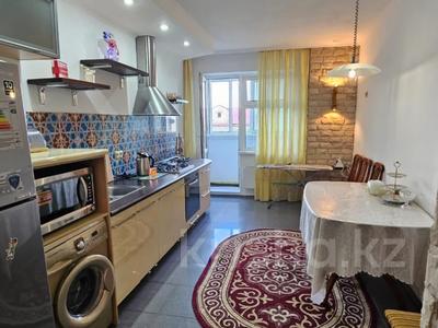 1-комнатная квартира · 55.6 м² · 5/9 этаж, ул.Сатпаева 48г за 20 млн ₸ в Атырау