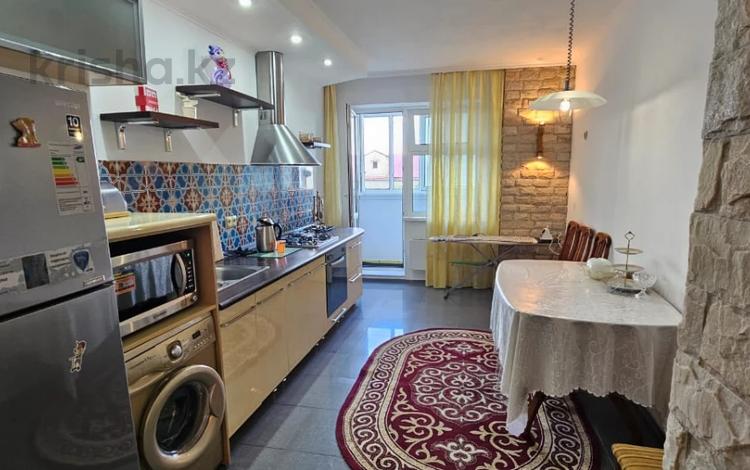 1-комнатная квартира · 55.6 м² · 5/9 этаж, ул.Сатпаева 48г за 20 млн ₸ в Атырау — фото 2