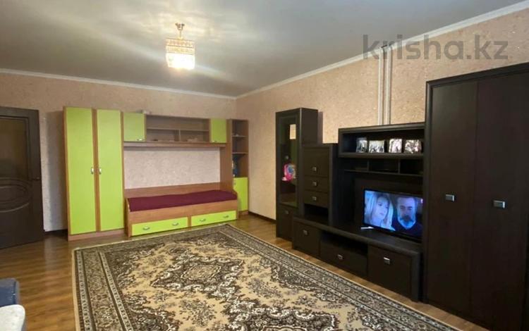 1-бөлмелі пәтер · 48.7 м² · 4/5 қабат, Есенберлина 150Б, бағасы: 15.8 млн 〒 в Кокшетау — фото 2