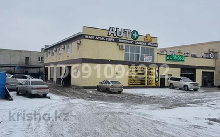 Еркін, кеңселер, дүкендер мен бутиктер, сұлулық салондары · 230 м², бағасы: 400 000 ₸ в Атырау, мкр Береке — фото 2