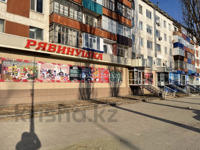 Свободное назначение, офисы, магазины и бутики, салоны красоты, медцентры и аптеки, образование, развлечения, конференц-залы, кабинеты и рабочие места, студии · 32.6 м² за 100 000 〒 в Рудном