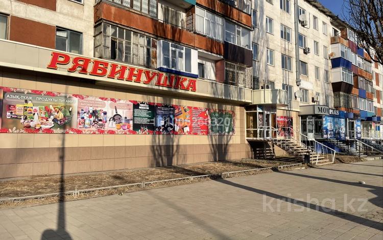 Свободное назначение, офисы, магазины и бутики, салоны красоты, медцентры и аптеки, образование, развлечения, конференц-залы, кабинеты и рабочие места, студии · 32.6 м² за 100 000 〒 в Рудном — фото 2