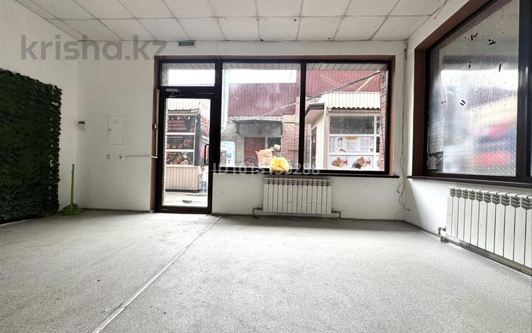 Дүкендер мен бутиктер · 30 м², бағасы: 320 000 ₸ в Алматы, Ауэзовский р-н — фото 13
