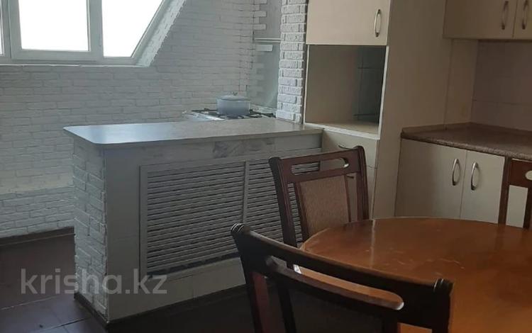 4-бөлмелі пәтер · 90 м² · 8/9 қабат, Ауэзова — Толе би, бағасы: 67 млн ₸ в Алматы, Алмалинский р-н — фото 13