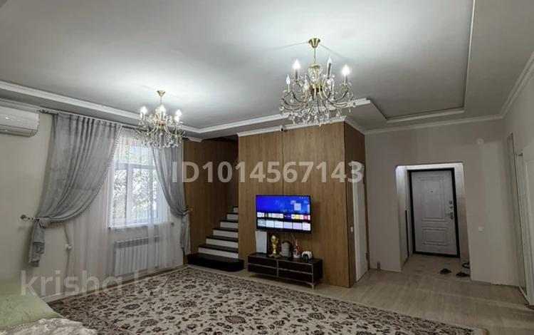 Отдельный дом · 6 комнат · 200 м² · 6 сот., Квартал 20 69 за 59 млн ₸ в Иргели — фото 2