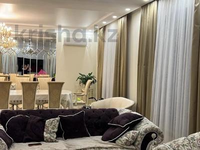 5-комнатная квартира · 180 м² · 3/9 этаж, Байсеитова 108 за 130 млн ₸ в Семее