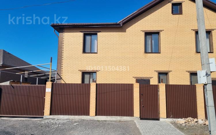 Часть дома · 6 комнат · 320 м² · 5 сот., мкр Кунгей , Батыр-Баян 60/1 за 105 млн 〒 в Караганде, Казыбек би р-н — фото 2