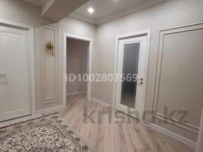 2-бөлмелі пәтер · 70 м² · 5/5 қабат, Мкр. Жана Кала 10/2 — Музыкальной школы Ак Жайык, бағасы: 250 000 ₸ в Туркестане