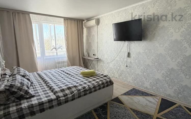 2-комнатная квартира · 55 м² · 5/5 этаж, Абая 88 за 14 000 ₸ в Уральске — фото 74