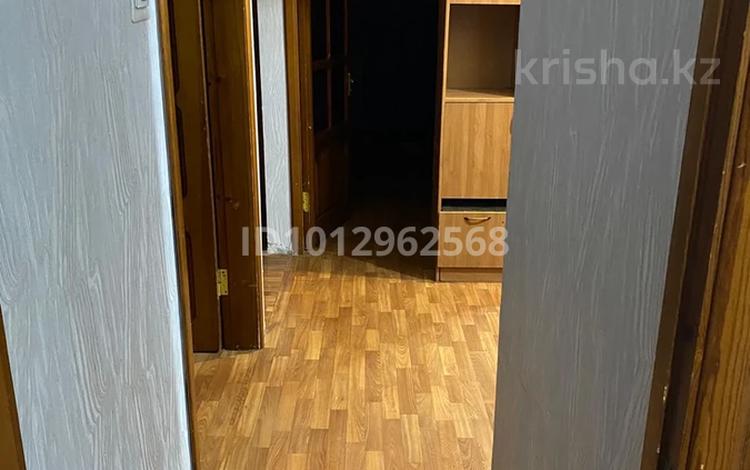 3-комнатная квартира · 69.7 м² · 3/5 этаж, мкр Сайрам 8 за 27 млн ₸ в Шымкенте, Аль-Фарабийский р-н — фото 2