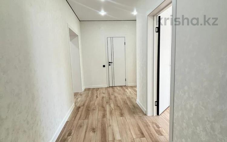 2-бөлмелі пәтер · 82 м² · 4/5 қабат, Асау-Барака 60, бағасы: 25.5 млн ₸ в Актобе — фото 2