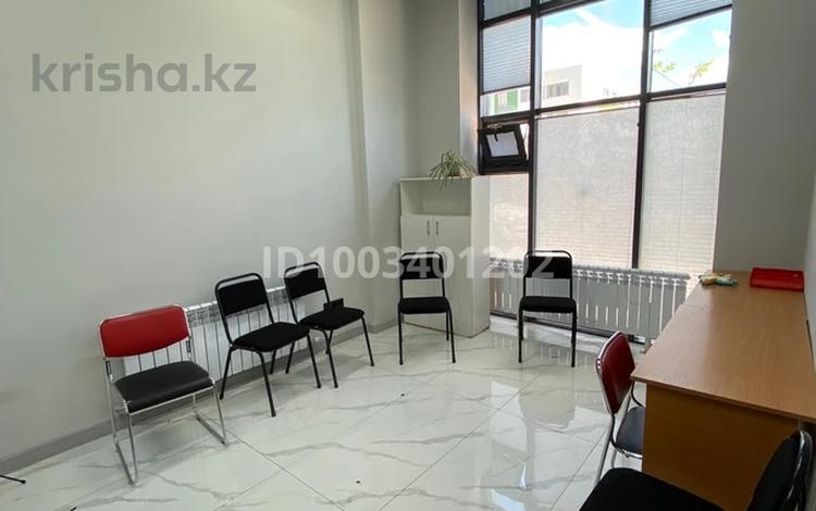 Свободное назначение, образование · 50 м² за 450 000 〒 в Астане, Нура р-н — фото 2