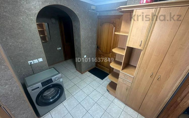 2-бөлмелі пәтер · 51.3 м² · 6/10 қабат, Засядко 58 — Автовокзала, бағасы: 27 млн ₸ в Семее — фото 2