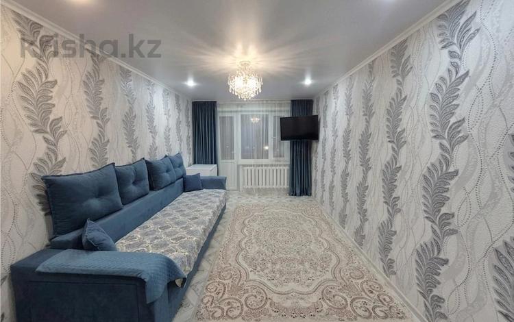 2-комнатная квартира · 44.2 м² · 4/5 этаж, Майкудук, 17й микрорайон за 11.7 млн 〒 в Караганде, Алихана Бокейханова р-н — фото 2