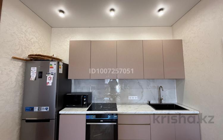 2-бөлмелі пәтер · 45 м² · 1/5 қабат, мкр Юго-Восток, 218 учетный квартал 155, бағасы: 27 млн ₸ в Караганде, Казыбек би р-н — фото 2