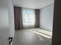 1-комнатная квартира · 42 м² · 3/9 этаж, Мухамеджан Тынышбайулы 10 за 27.5 млн ₸ в Астане, Сарайшык р-н — фото 2