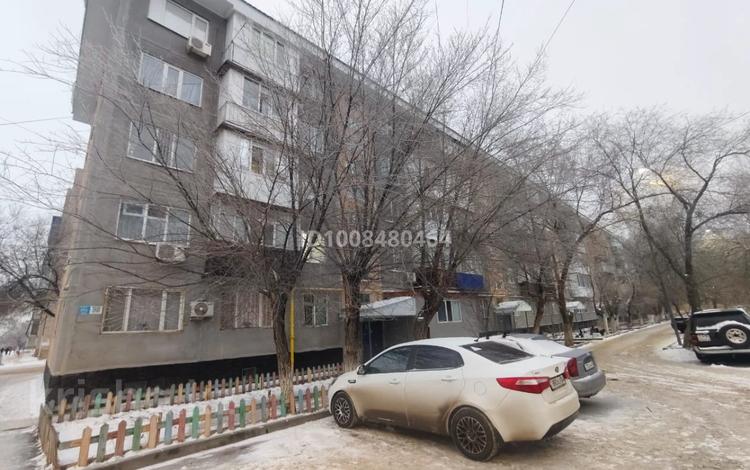 4-бөлмелі пәтер · 61.8 м² · 4/5 қабат, мкр 5, Есет-батыра 73 А — Абая, бағасы: 17.5 млн 〒 в Актобе — фото 2