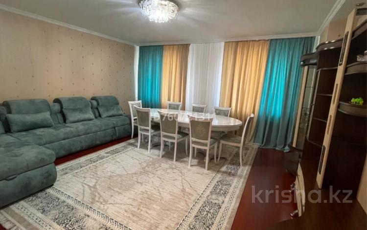 3-комнатная квартира · 93.2 м² · 5/12 этаж, Кабанбай батыра 40 за 350 000 ₸ в Астане, Есильский р-н — фото 2
