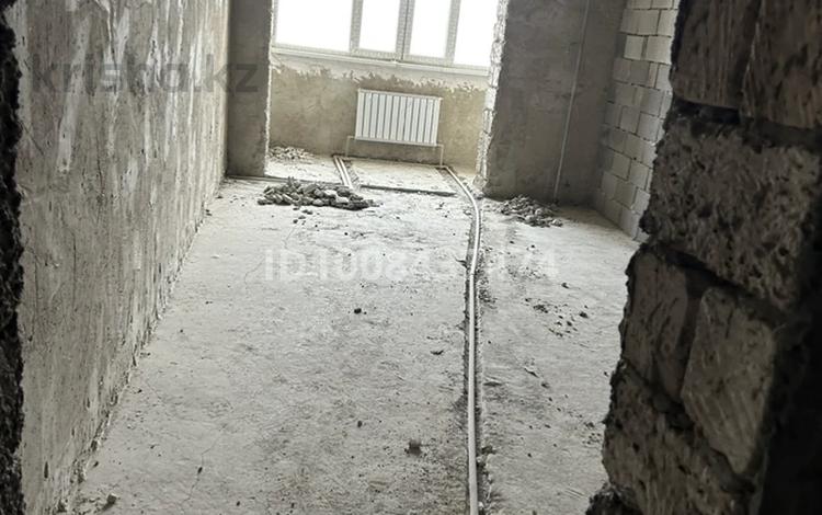 2-бөлмелі пәтер · 94 м² · 6/8 қабат, 19а, бағасы: 18 млн ₸ в Актау, 19А мкр — фото 2