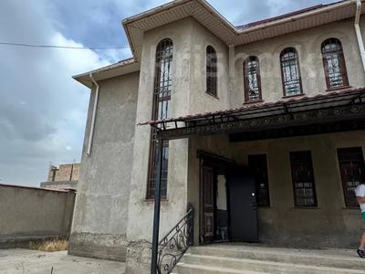 Отдельный дом · 6 комнат · 280 м² · 10 сот., мкр Туран — Ушсала за 61 млн 〒 в Шымкенте, Каратауский р-н