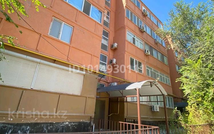 2-комнатная квартира · 56 м² · 2/5 этаж, Скаткова 151 за 13.5 млн ₸ в  — фото 2