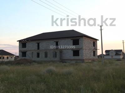 Жеке үй · 8 бөлме · 750 м² · 10 жүзд., 027 10, бағасы: 31.6 млн ₸ в Астане, Алматы р-н