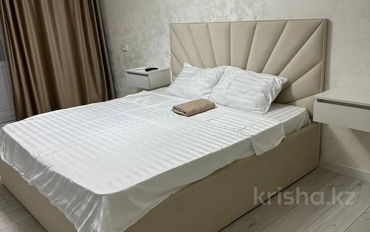 1-комнатная квартира · 33 м² · 4/5 этаж, Джангельдина 1 — Шымкент Плаза-площадь Аль-Фараби за 11 000 ₸ в Аль-Фарабийский р-н — фото 2