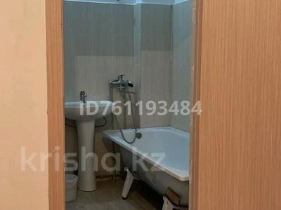 Пәтерлер в Туркестанской обл.: 3-бөлмелі пәтер · 90 м² · 1/12 қабат, 9 40/1, бағасы: 21 млн 〒 3-бөлмелі пәтер · 90 м² · 1/12 қабат, 9 40/1, бағасы: 21 млн 〒 в Туркестане