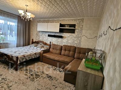 2-комнатная квартира, 52 м², 5/5 этаж, Вострецова 8 за 16.5 млн 〒 в Усть-Каменогорске