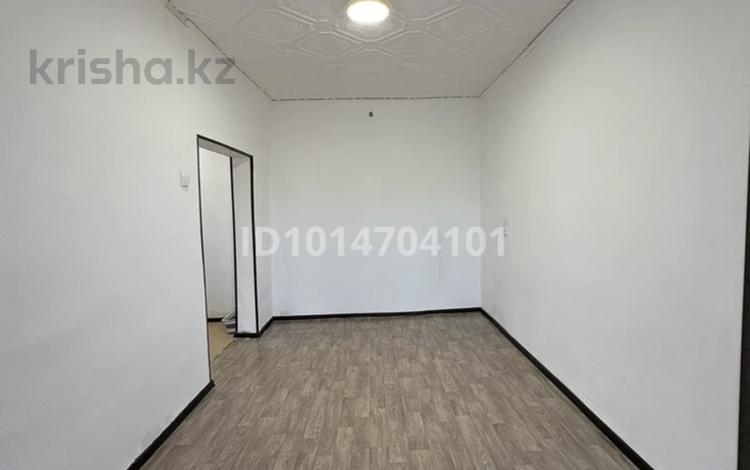 2-бөлмелі пәтер · 45 м² · 4/5 қабат, 1-квартал 10 — Dodo Pizza , магазин Феллида, бағасы: 10.5 млн ₸ в Караганде, Алихана Бокейханова р-н — фото 2