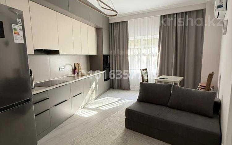 2-комнатная квартира · 45 м² · 2/5 этаж, мкр Юбилейный, Омаровой за 450 000 ₸ в Алматы, Медеуский р-н — фото 2