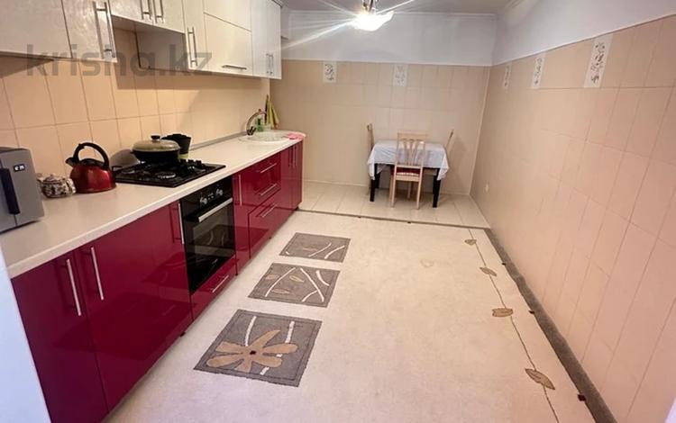 3-комнатная квартира · 96 м² · 3/3 этаж, ескельди би 222 за 32 млн ₸ в Талдыкоргане — фото 2