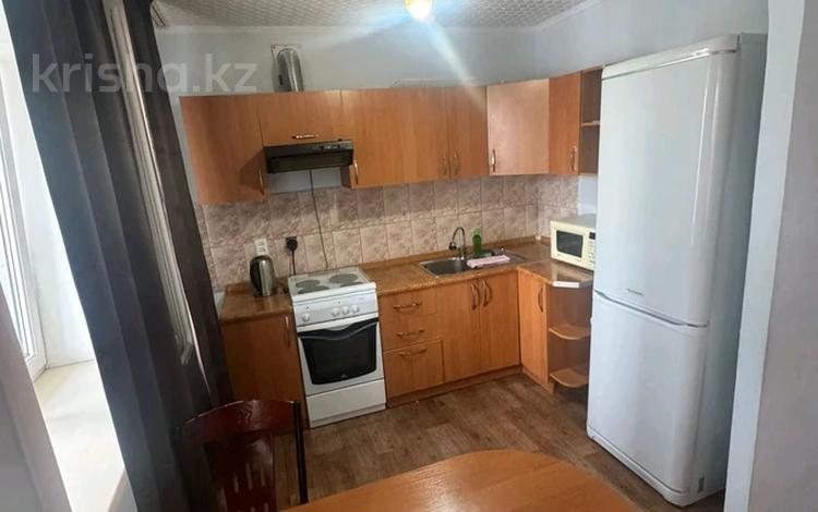 1-комнатная квартира · 32 м² · 3/12 этаж, Казахстан 72 — Кабанбай Батыра за 12 000 ₸ в Усть-Каменогорске, Ульбинский — фото 2