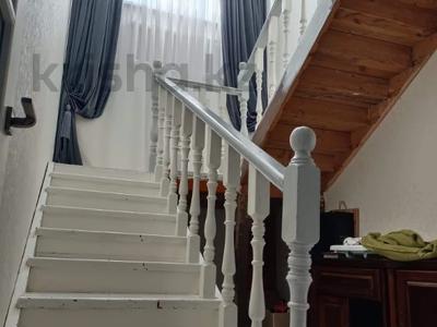 Отдельный дом · 5 комнат · 178 м² · 10 сот., Жумабаева за 100 млн 〒 в Астане, Алматы р-н