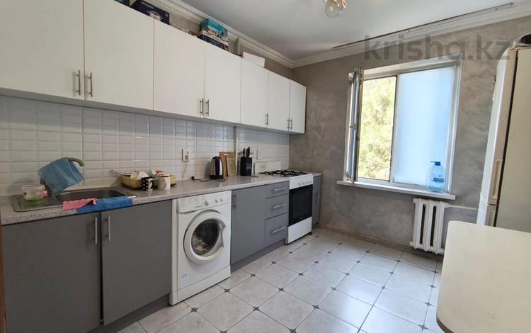 2-бөлмелі пәтер · 51 м² · 2/5 қабат, Ақсай-4 ш/а., бағасы: 37.6 млн ₸ в Алматы, Ауэзовский р-н — фото 2