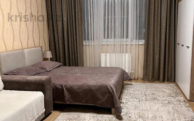 1-комнатная квартира · 40 м² · 2/5 этаж, мкр Север 30 за 90 000 ₸ в Шымкенте, Аль-Фарабийский р-н — фото 2